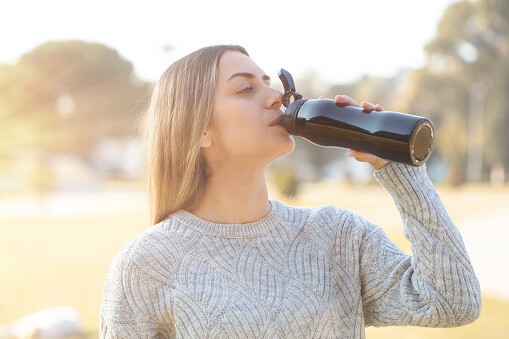 水筒のおすすめブランド10選！男性用・女性用・子供兼用タイプやタンブラーも