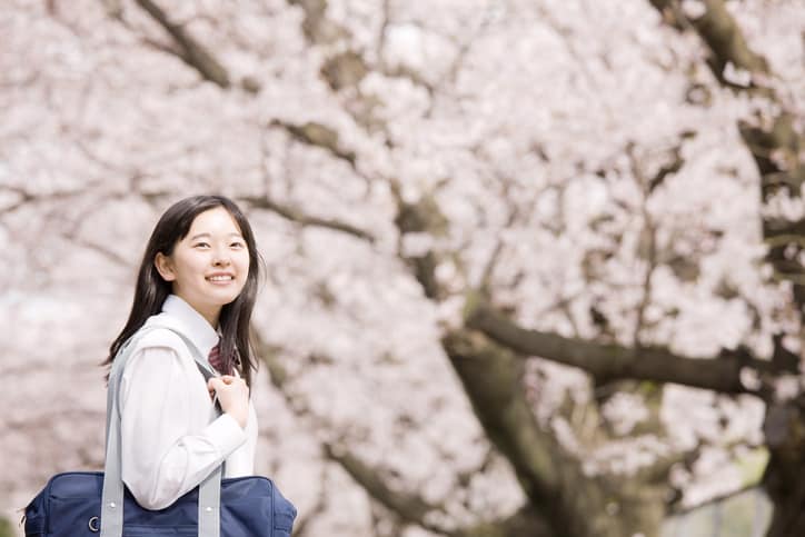 女の子向けの中学入学祝いおすすめ12選｜おしゃれな文具や腕時計などを一挙紹介