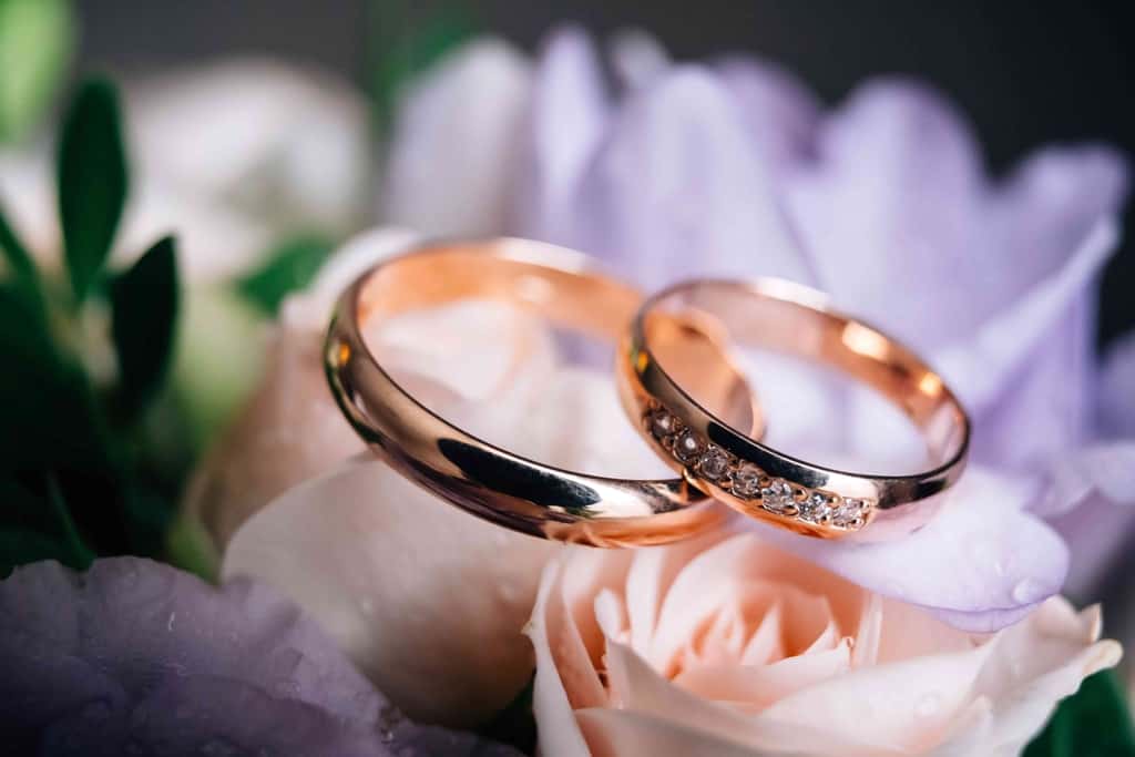 結婚前提＆真剣交際中カップル必見！ゴールドのペアリングブランドおすすめ9選