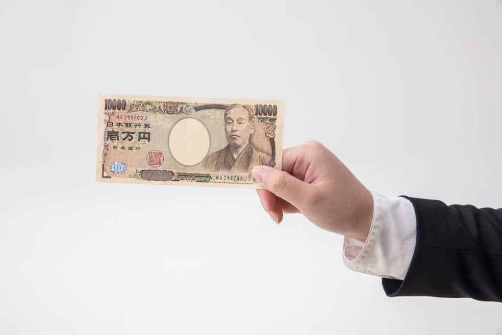 【1万円】おしゃれな内祝いおすすめ10選｜半返し〜1万円前後のギフトを紹介